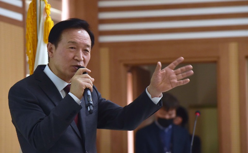 0117 임태희 교육감 ‘학생, 교사, 학교가 달라졌어요’ “경기교육의 변화를 체감할 수 있도록 하겠다”(사진4).jpg