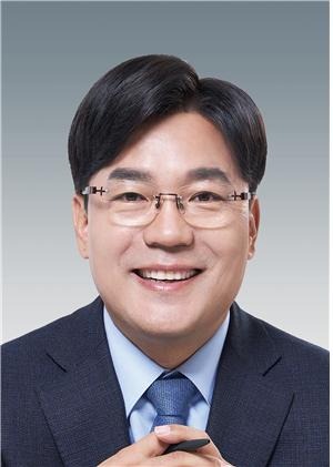 최만식 도의원.jpg