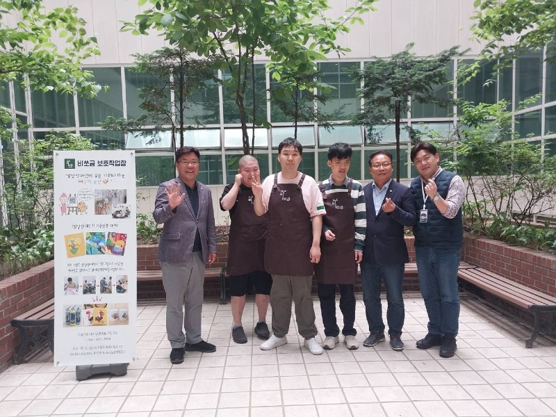 250513_최만식 의원_비쏘금 보호작업장 방문1.jpg