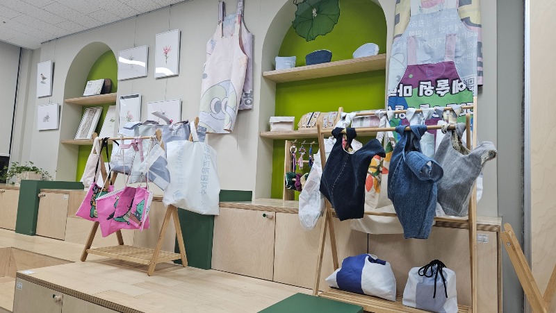 수지환경교육센터, 시민주도 '수지다숨 환경동아리 작품 전시회' 개최 수지환경교육센터, 시민주도 '수지다숨 환경동아리 작품 전시회' 개최